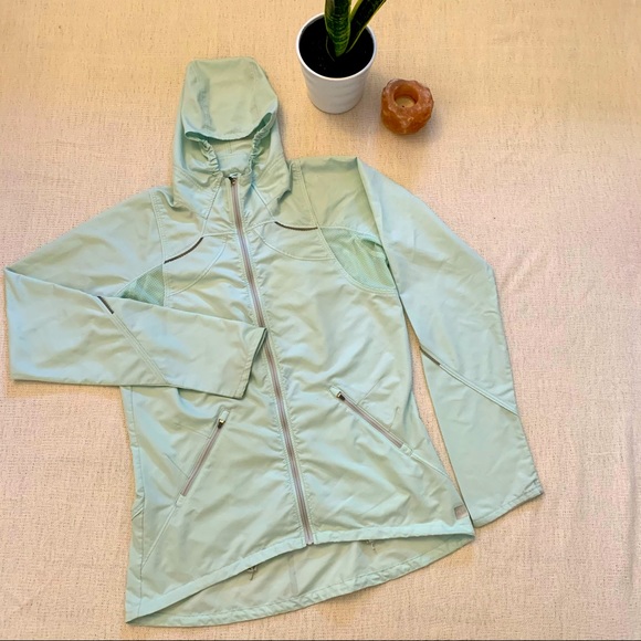 MEC Windbreaker - Picture 1 of 10